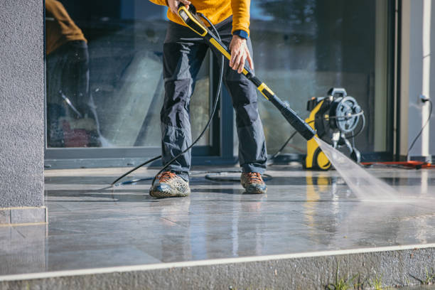 Best Garage Pressure Washing  in West Swanzey, NH